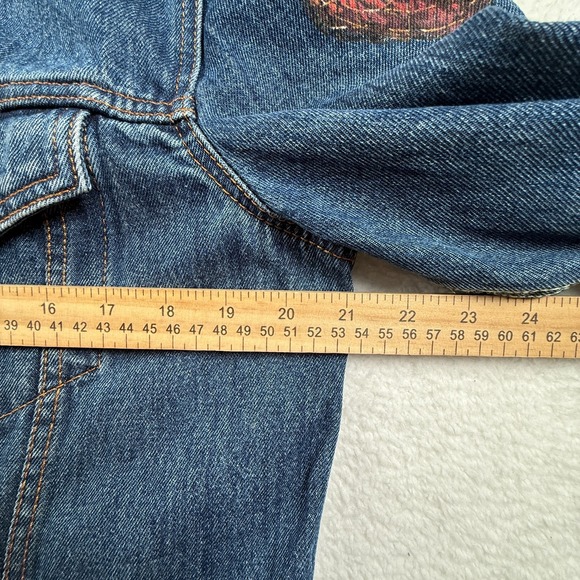 Levi "Heart On My Sleeve" Trucker Jacket Mens Medium Blue Denim Cotton - Picture 7 of 8